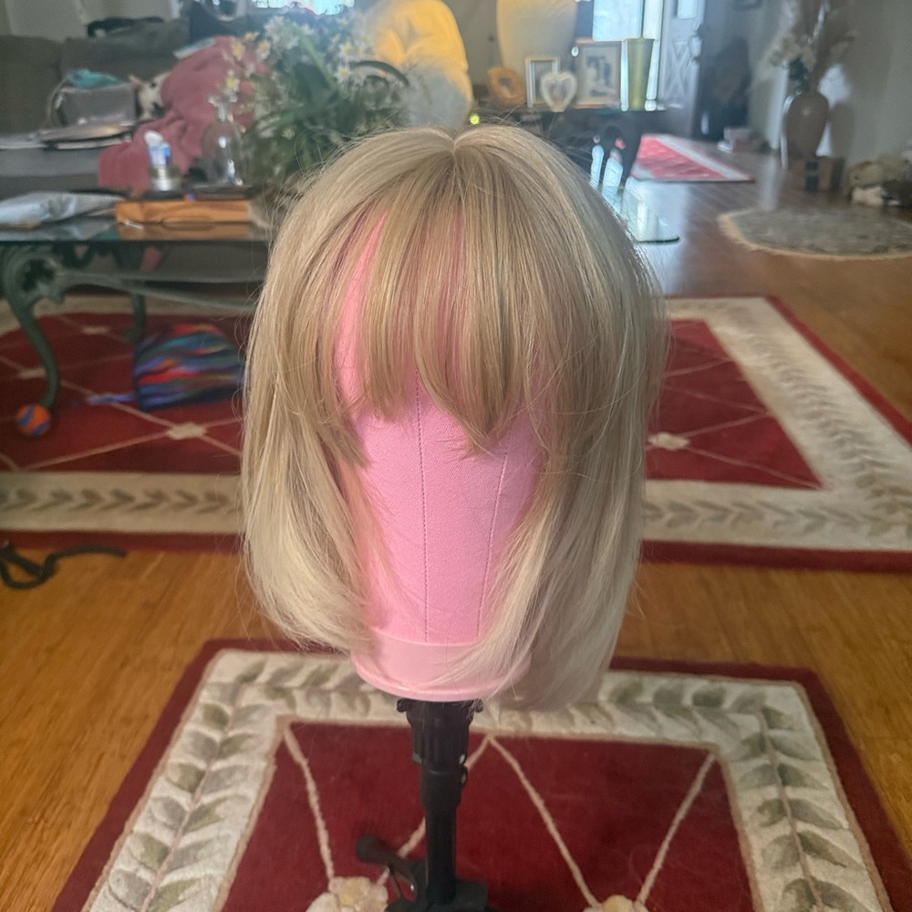 My favorite wig of all time. I’ve worn twice on show but it is beautiful